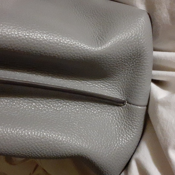 Light Light Gray Coach Bucket Willow Shoulder Bag - Picture 12 of 16